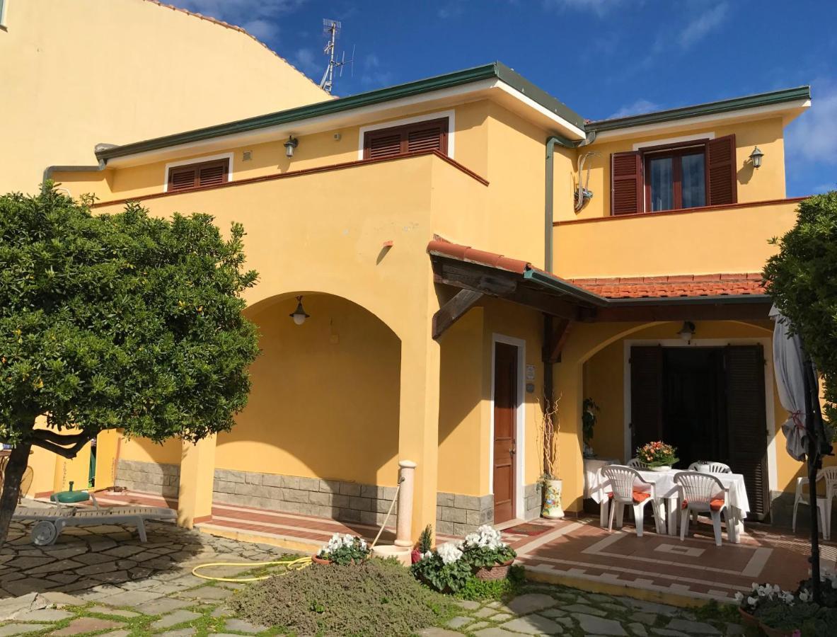 Il Giardino Sul Mare B&B Рива-Лигуре Экстерьер фото